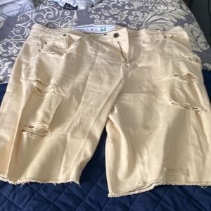 LRG jeans used like new